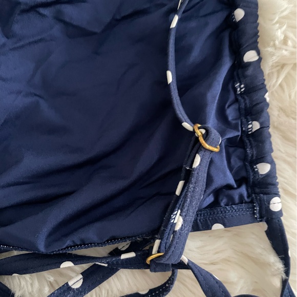 We wore what bandeau bikini top. Size large. - Picture 2 of 4